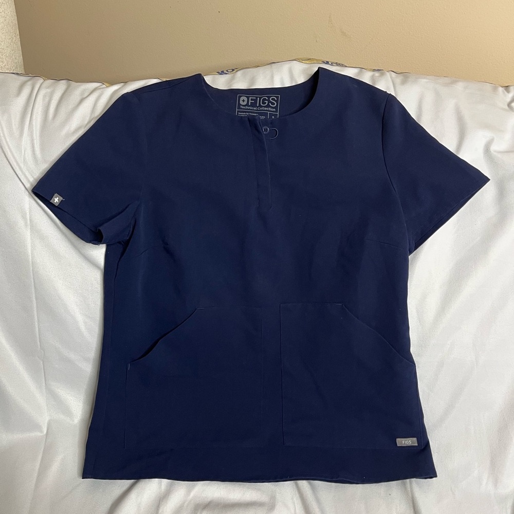 Figs Navy Technical Collection Scrub Top size S